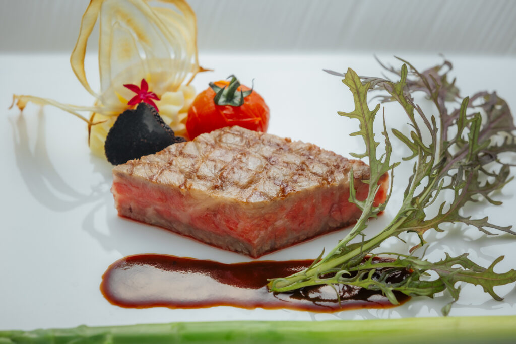 淡路牛を使ったグランドニッコー淡路の婚礼料理｜ブライダルフェア試食メニュー