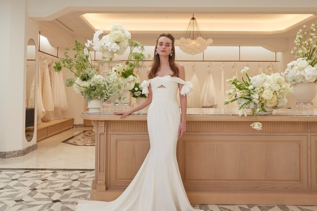 グランドニッコー淡路 提携ドレスショップのウエディングドレス