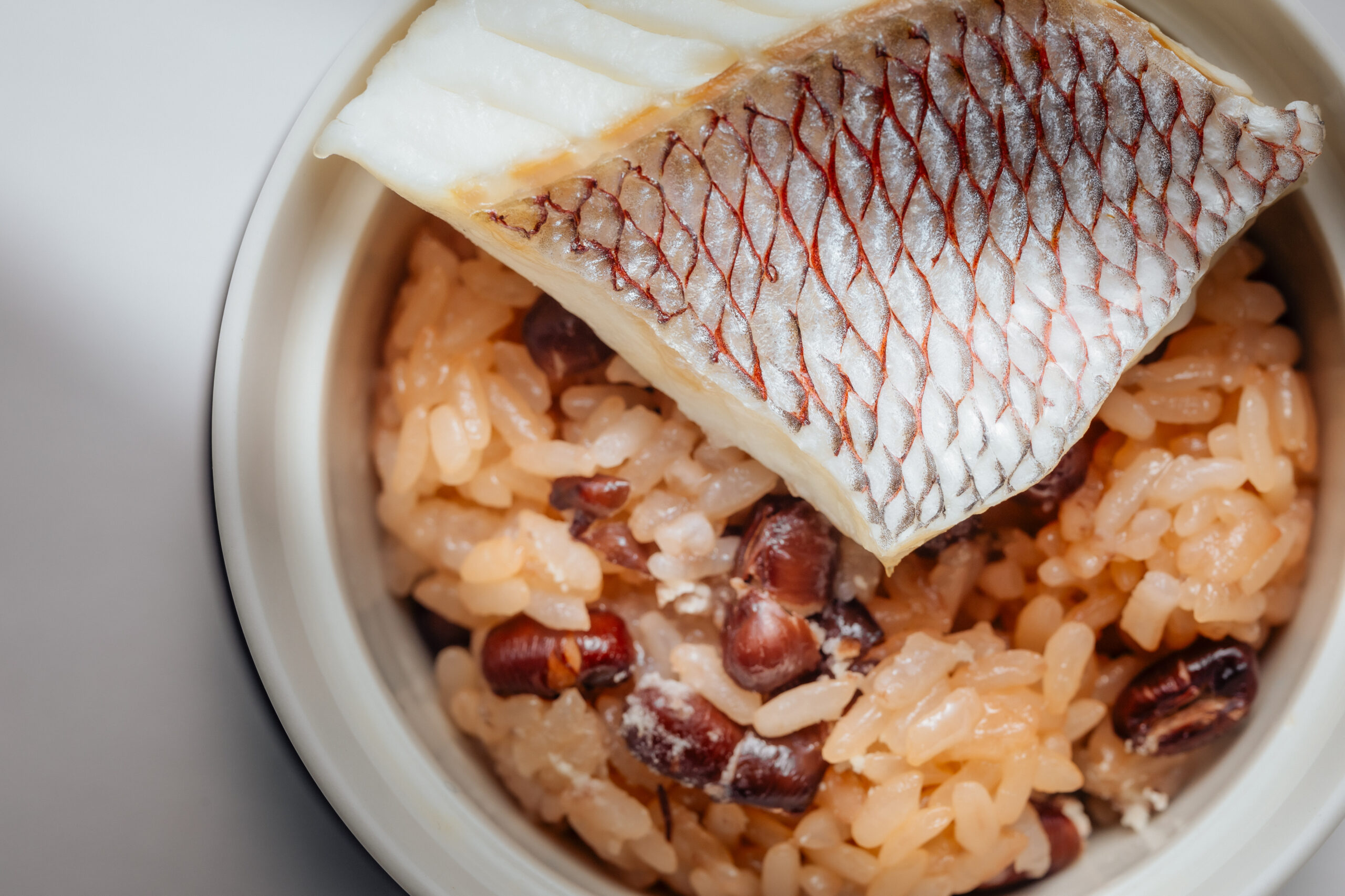 グランドニッコー淡路 ウエディングフェアの試食シーン・ゲストに喜ばれる婚礼料理｜淡路島ブライダル・結婚式場